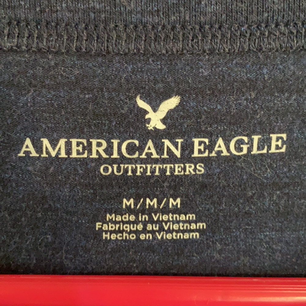 AE - tee - Picture 2 of 2